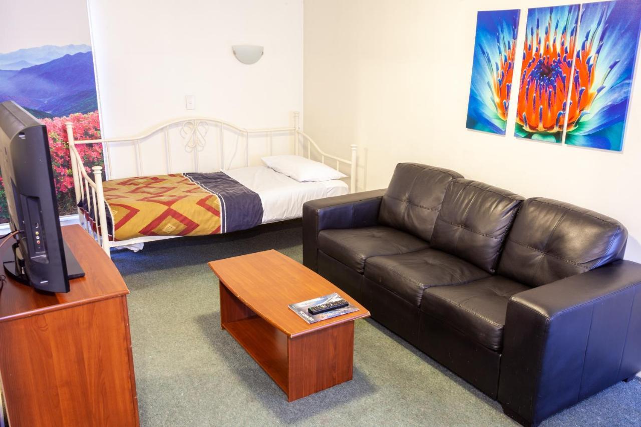 Cherry Tree Lodge Motel ไครสต์เชิร์ช ภายนอก รูปภาพ